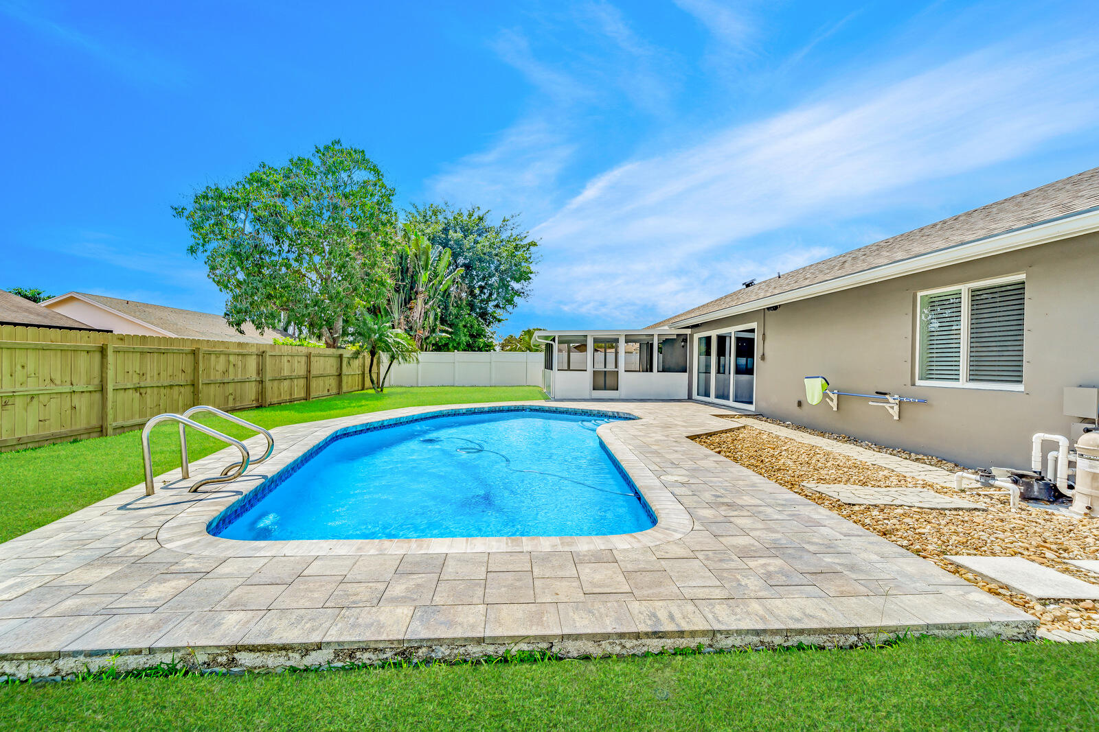 19576 Liberty Road Boca Raton, FL 33434 - Photo 44 of 62 42-19576 Liberty Rd-047