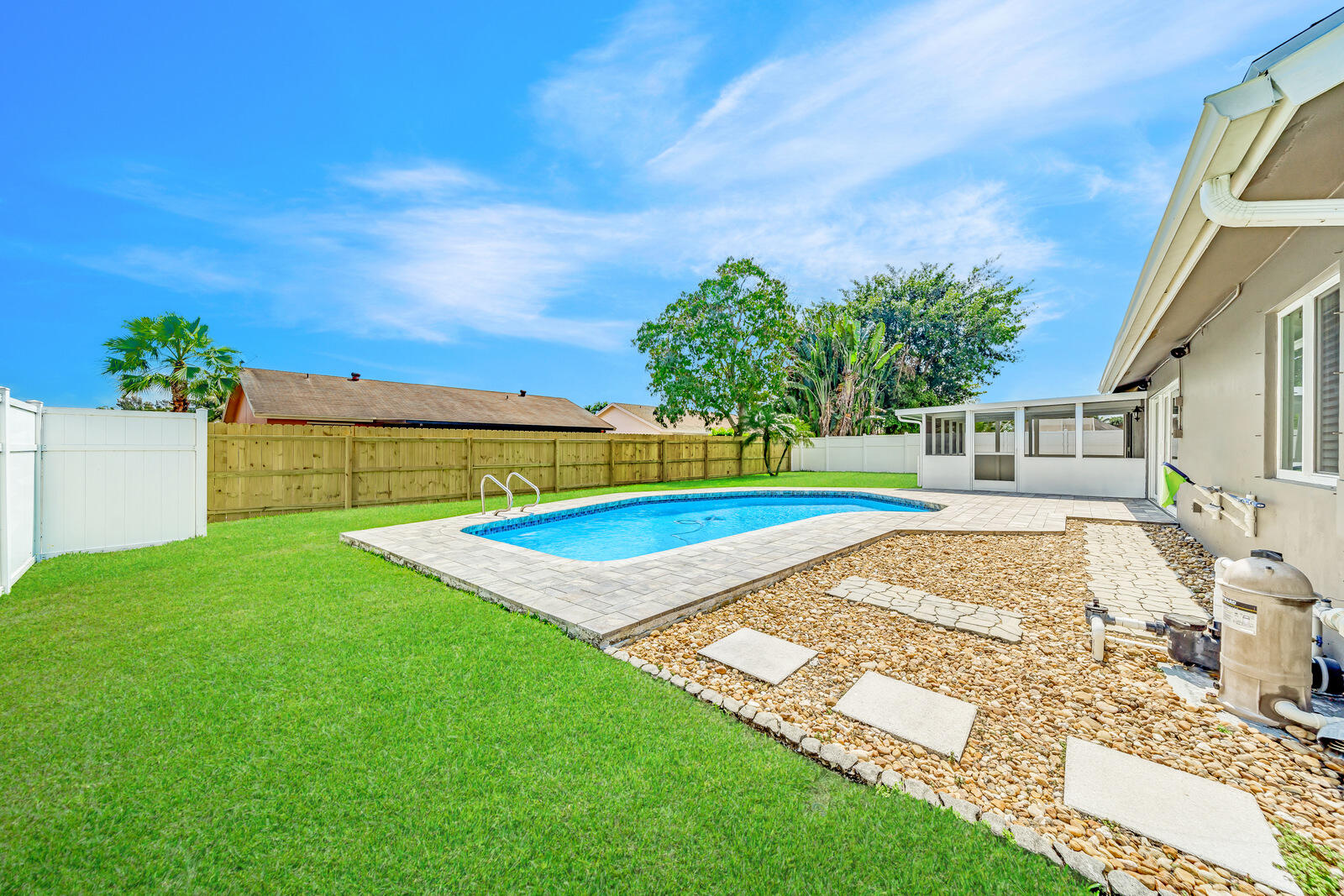 19576 Liberty Road Boca Raton, FL 33434 - Photo 45 of 62 43-19576 Liberty Rd-048