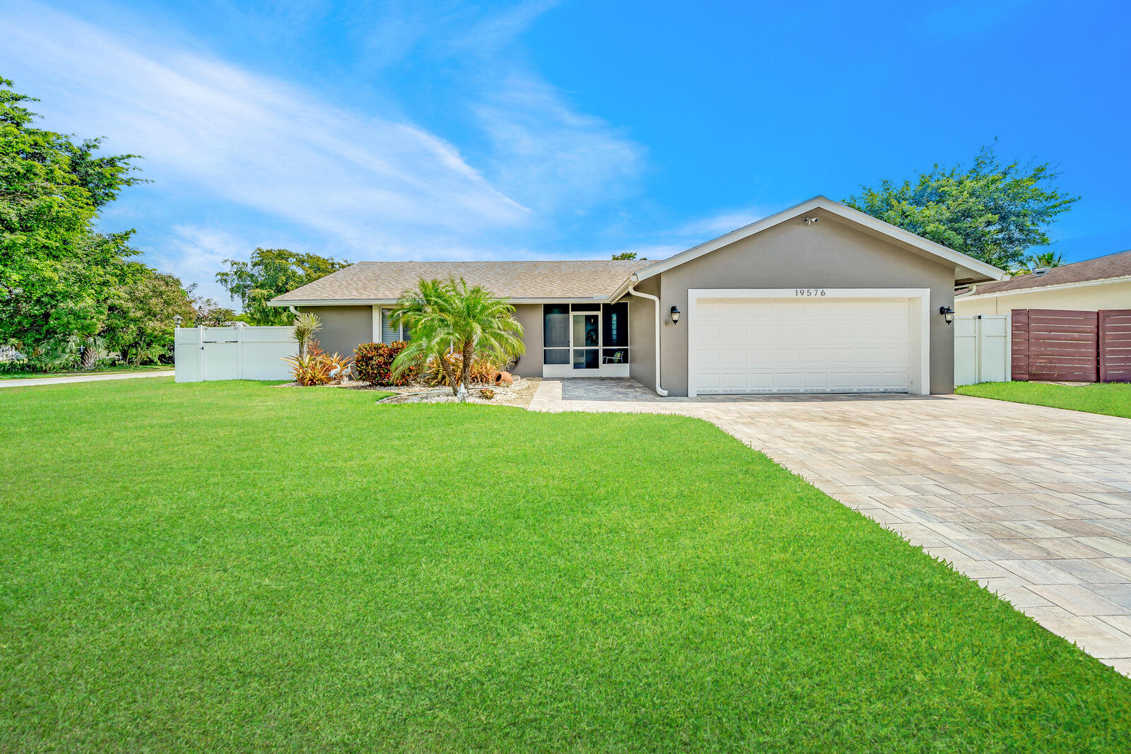 19576 Liberty Road Boca Raton, FL 33434 - Photo 6 of 62 paver driveway