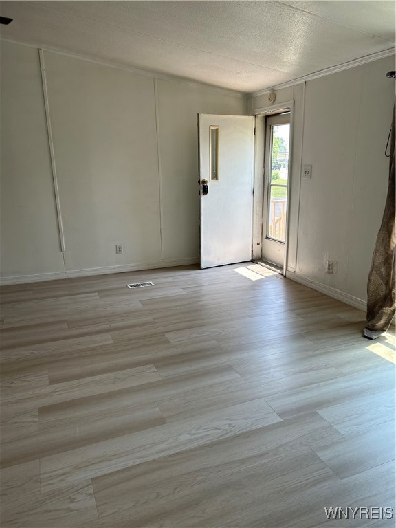 51 Ritchie Avenue, Unit 2 Tonawanda, NY 14150 - Photo 5 of 17 Living Room
