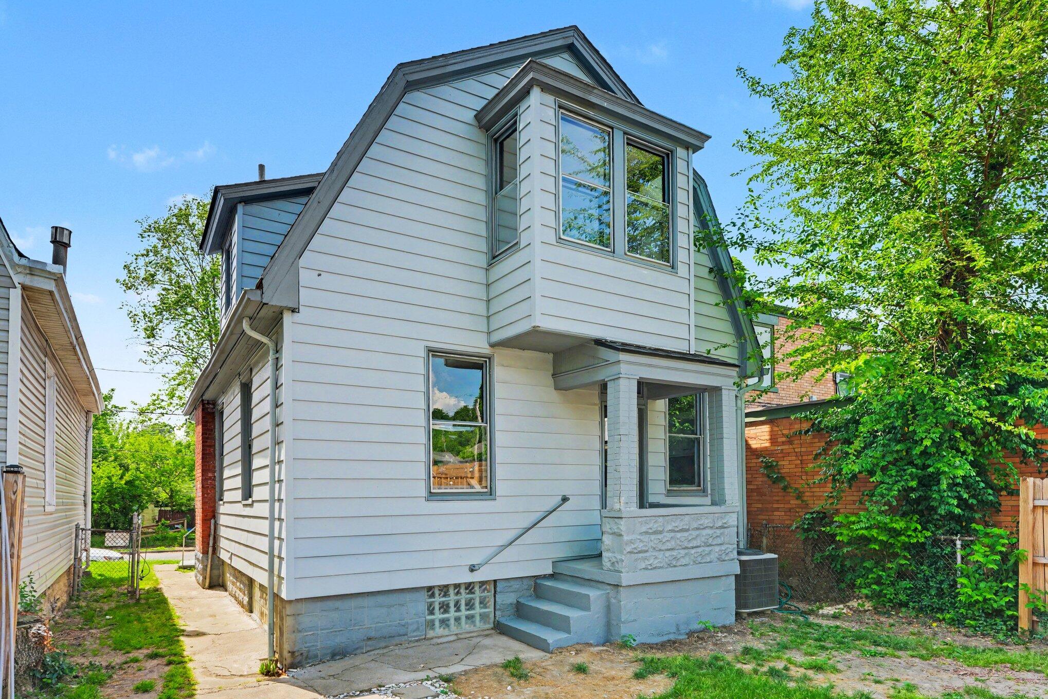 3704 Huntington Avenue Covington, KY 41015 - Photo 2 of 21