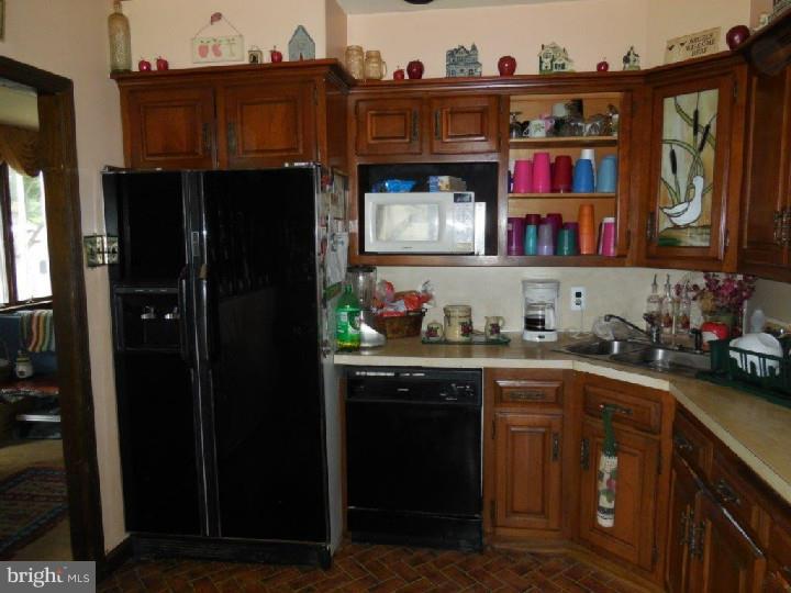 775 Lancing Road Woodbury, NJ 08096 - Photo 8 of 16 Kitchen