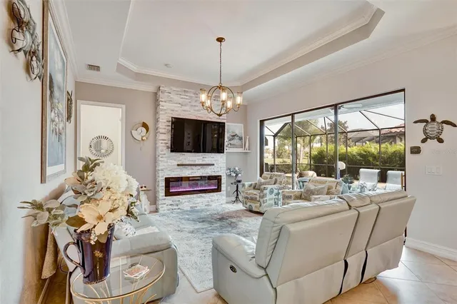 $995,000 | 610 Moorings Way, Bradenton, FL 34212