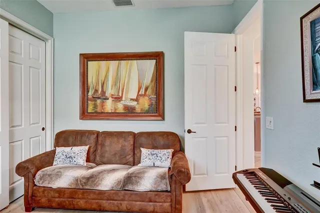 $995,000 | 610 Moorings Way, Bradenton, FL 34212