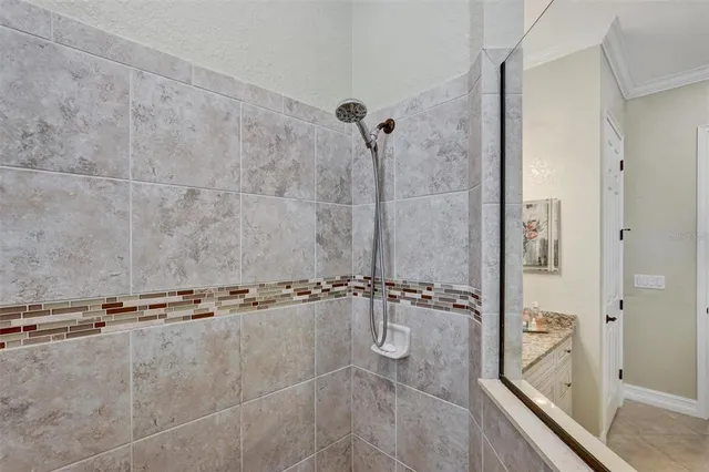 $995,000 | 610 Moorings Way, Bradenton, FL 34212