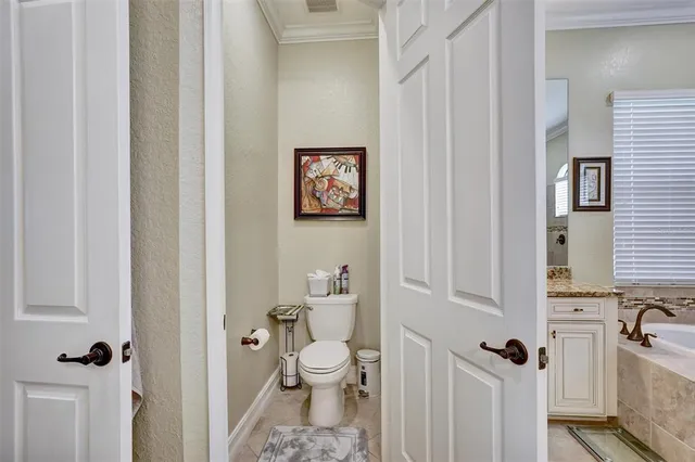 $995,000 | 610 Moorings Way, Bradenton, FL 34212