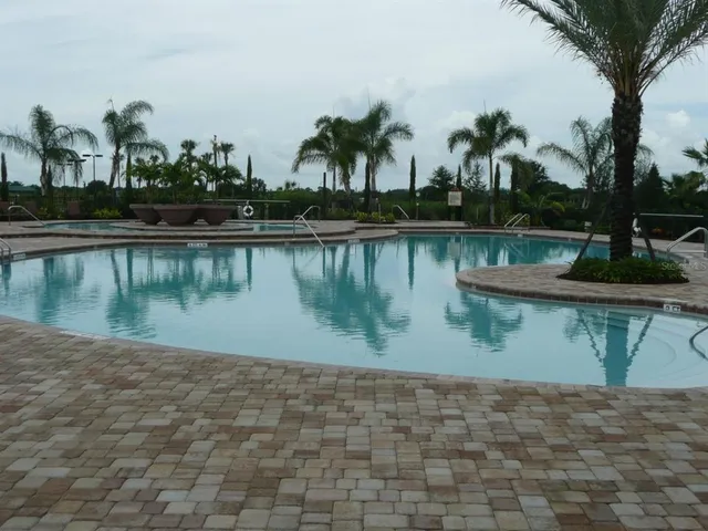 $995,000 | 610 Moorings Way, Bradenton, FL 34212