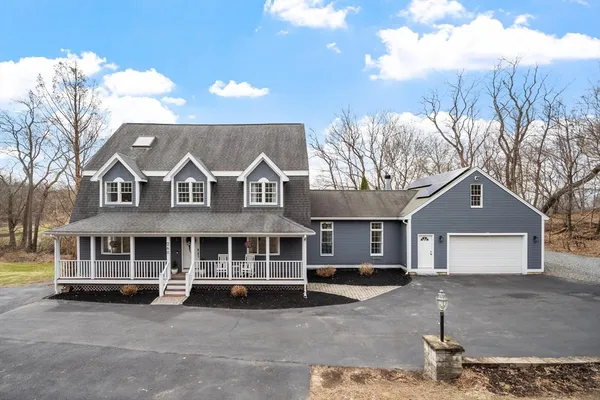 $989,900 | 260 Willow Avenue, Haverhill, MA 01835