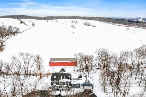 $989,900 | 260 Willow Avenue, Haverhill, MA 01835