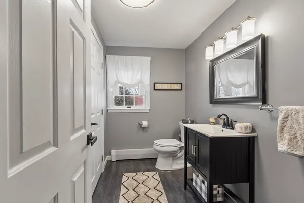 $989,900 | 260 Willow Avenue, Haverhill, MA 01835