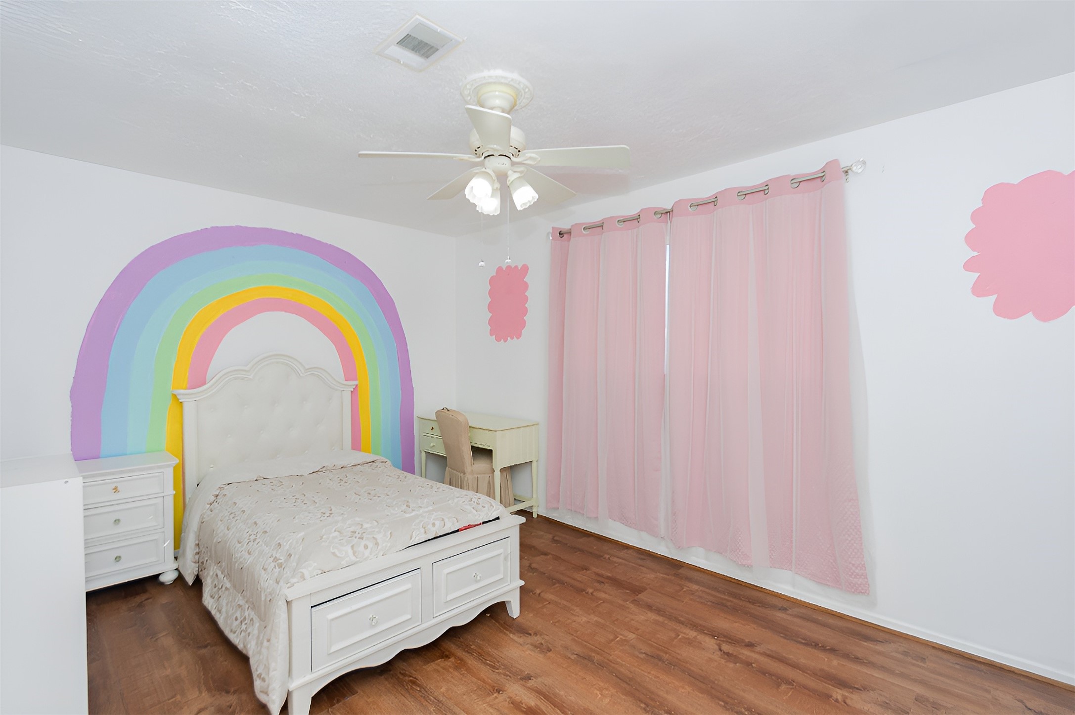 10122 Rustic Gate Road La Porte, TX 77571 - Photo 18 of 33