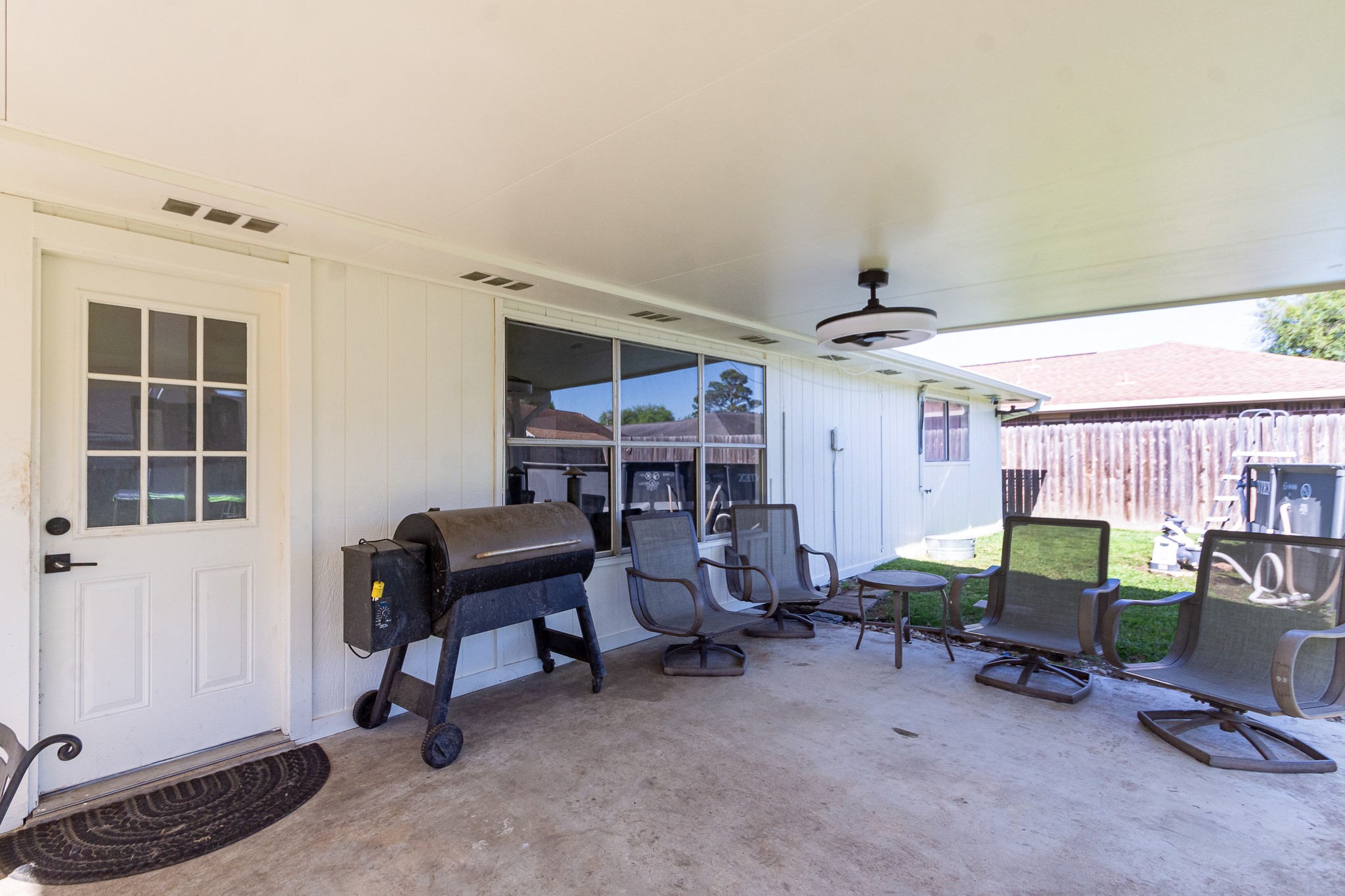 10122 Rustic Gate Road La Porte, TX 77571 - Photo 25 of 33