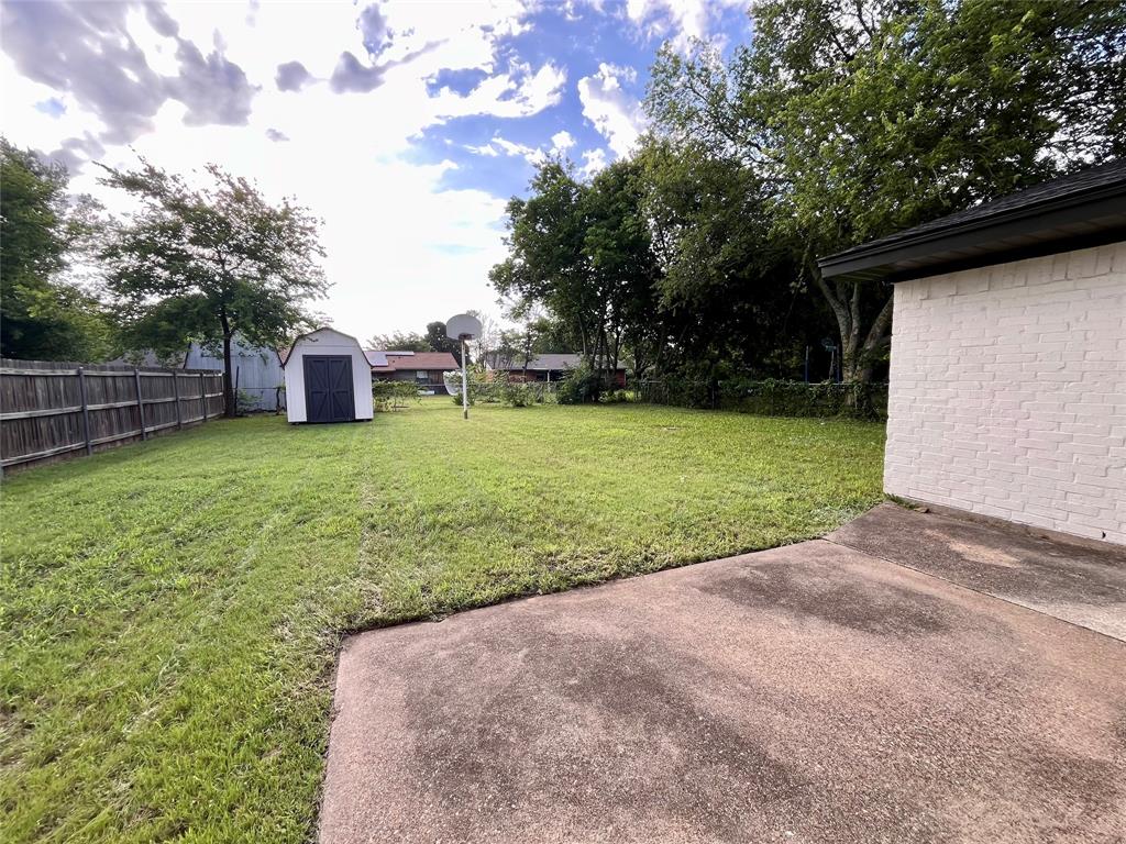 721 Lisa Lane Cedar Hill, TX 75104 - Photo 13 of 35