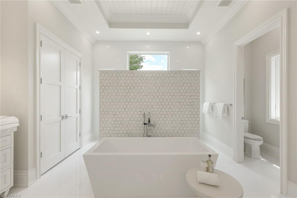 646 Anchor Rode Drive Naples, FL 34103 - Photo 20 of 46 Gallery Image 20