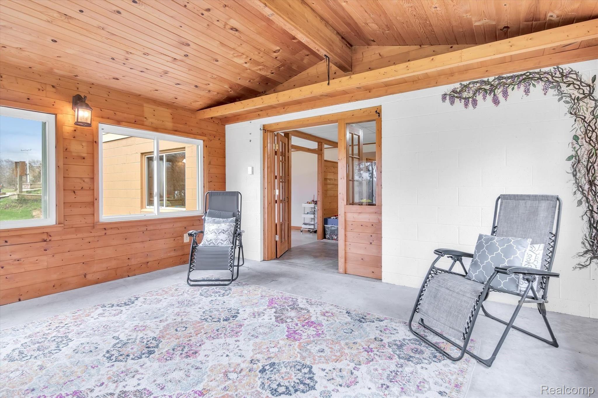 1050 North Gregory Road Fowlerville, MI 48836 - Photo 19 of 44 20-1050-N-Gregory-Rd-WindowStill-Real-Estate-Photography-20.jpg