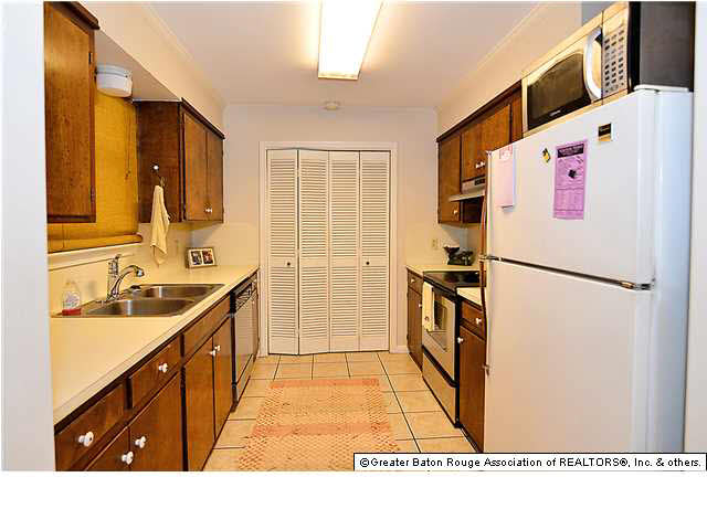 1325 Harwich Drive Baton Rouge, LA 70820 - Photo 11 of 23