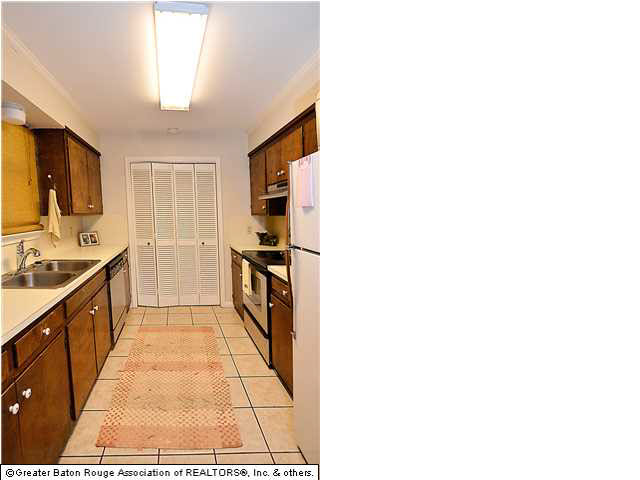 1325 Harwich Drive Baton Rouge, LA 70820 - Photo 12 of 23