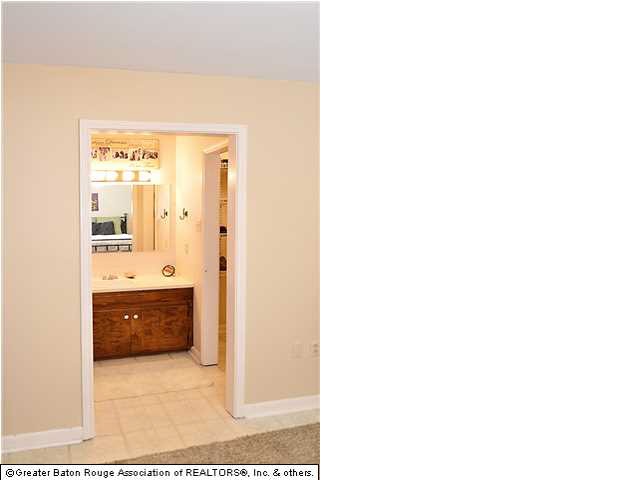 1325 Harwich Drive Baton Rouge, LA 70820 - Photo 17 of 23
