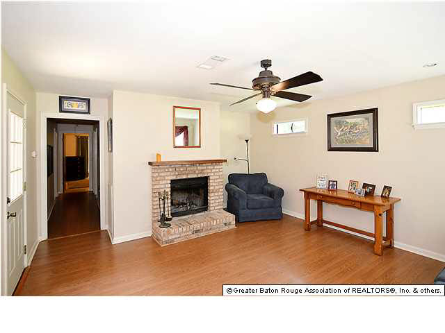 1325 Harwich Drive Baton Rouge, LA 70820 - Photo 5 of 23