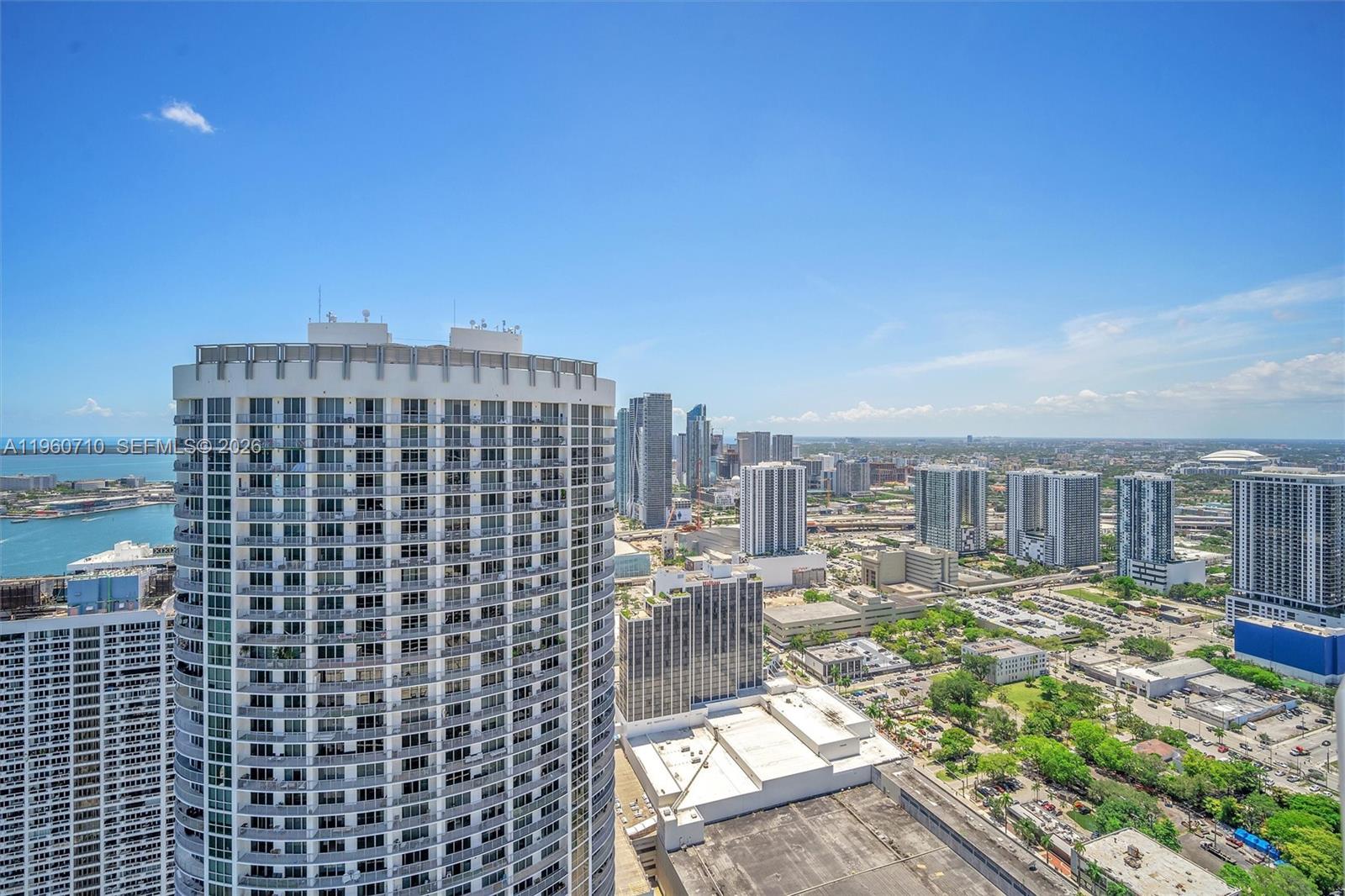 488 Northeast 18th Street, Unit PH02 Miami, FL 33132 - Photo 19 of 40