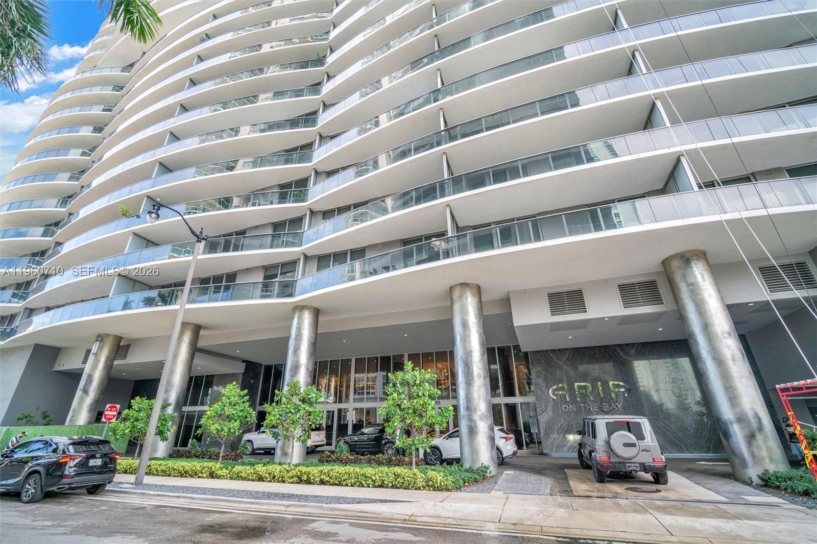 488 Northeast 18th Street, Unit PH02 Miami, FL 33132 - Photo 39 of 40