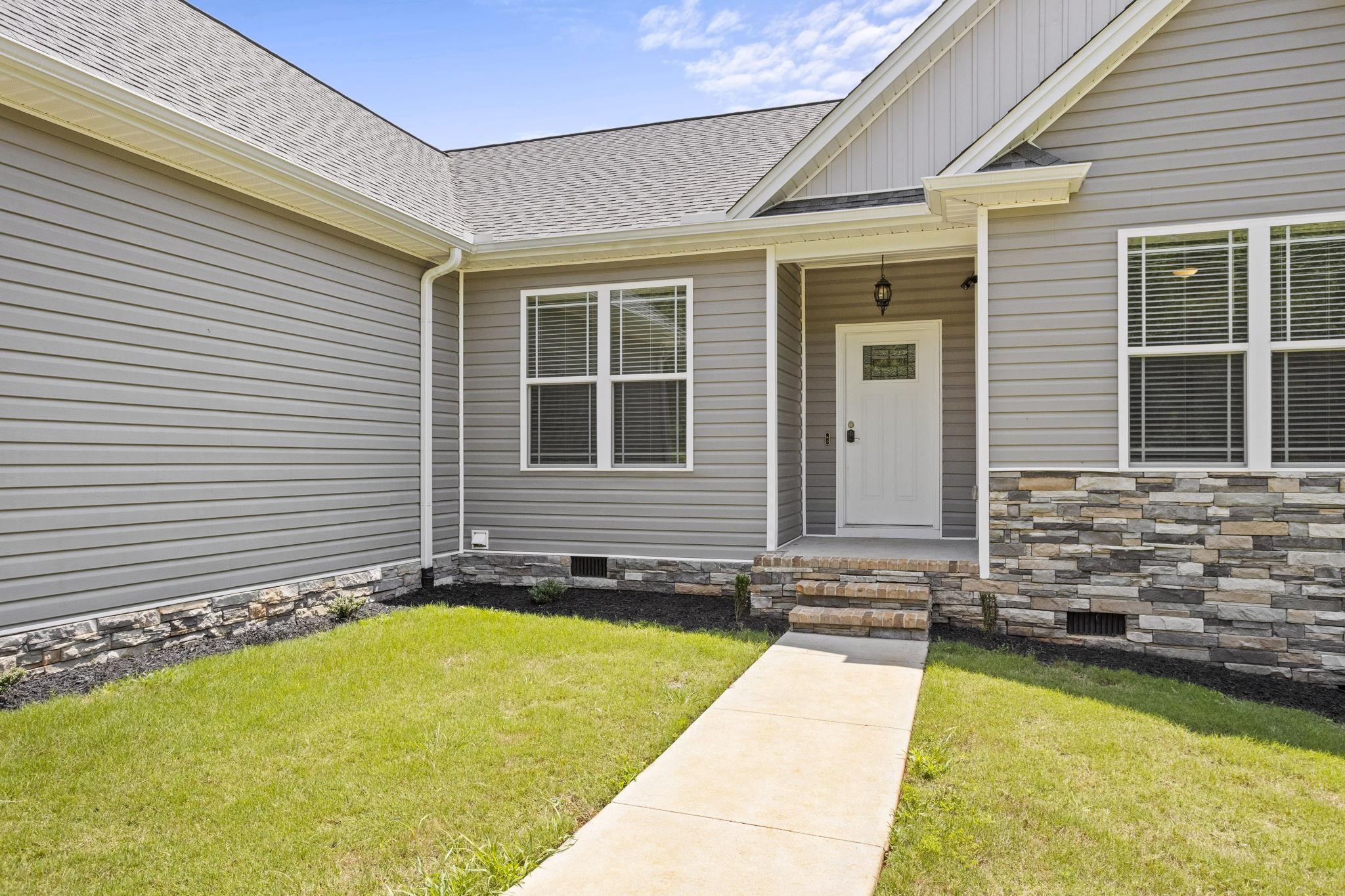 381 Butler Road Lyman, SC 29365 - Photo 3 of 25