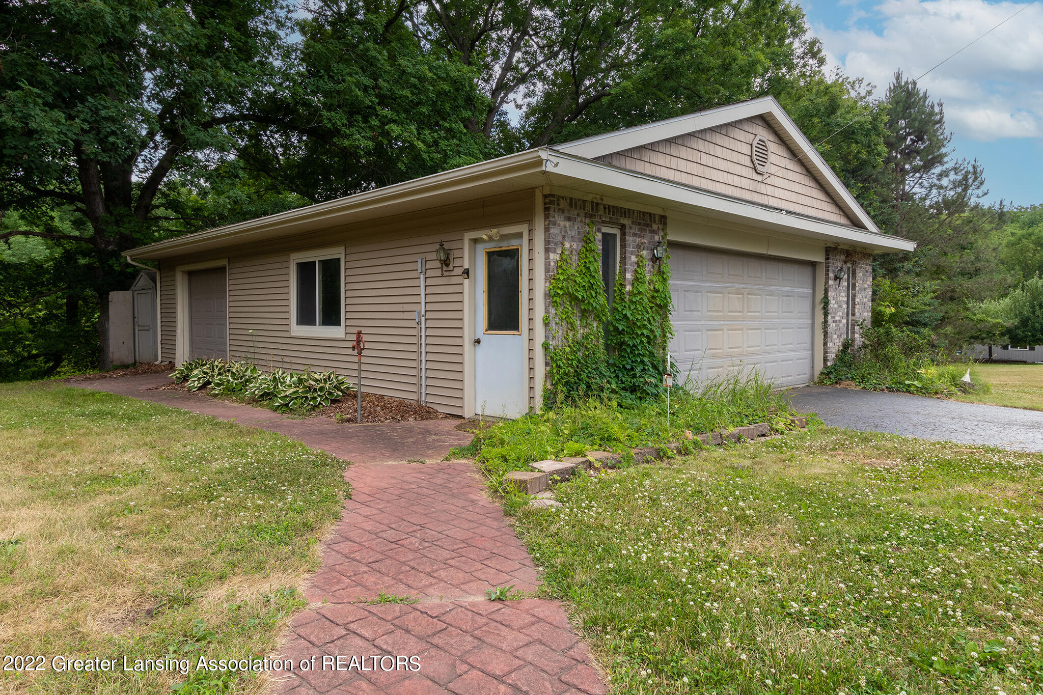1095 West Columbia Road Mason, MI 48854 - Photo 38 of 53 1095_W_Columbia_CASSIE-10