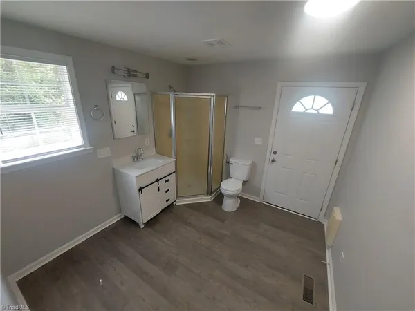 $1,395 | 414 East Peachtree Drive, High Point, NC 27265