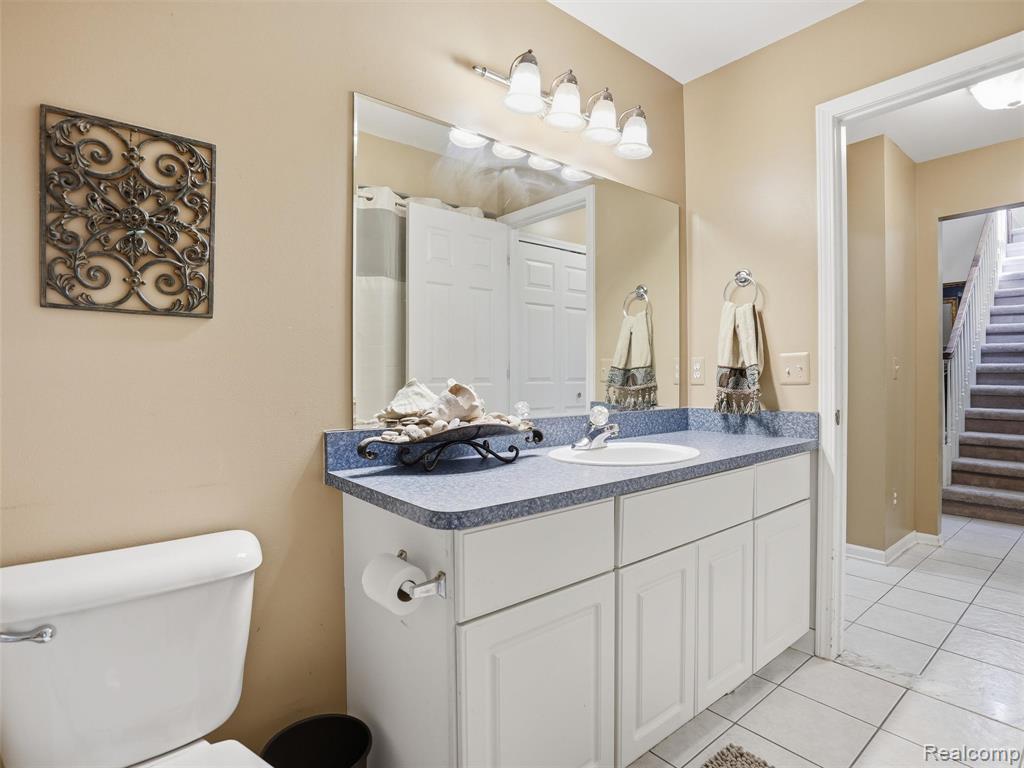 52088 Southview Ridge Macomb, MI 48042 - Photo 33 of 49