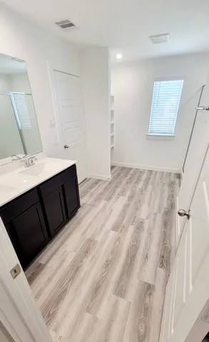 $2,450 | 12236 City Rose Court, Houston, TX 77047