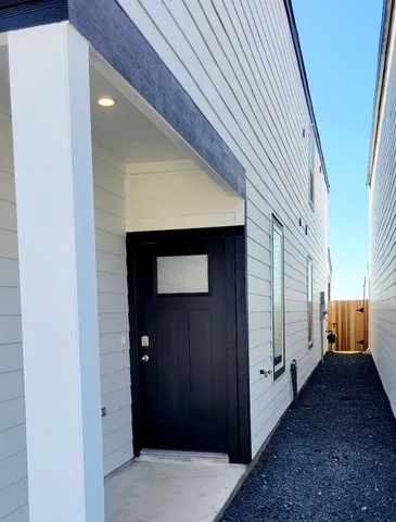 $2,450 | 12236 City Rose Court, Houston, TX 77047