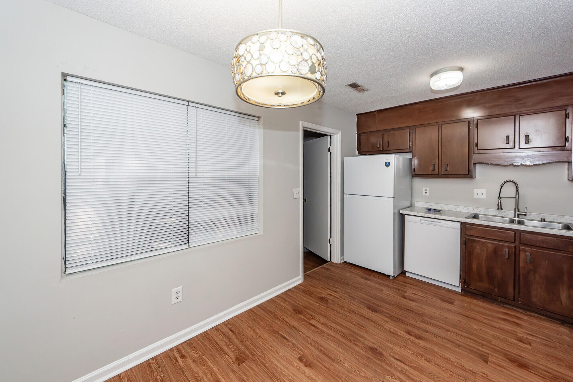 296 Fleming Road, Unit A Charleston, SC 29412 - Photo 11 of 28 11
