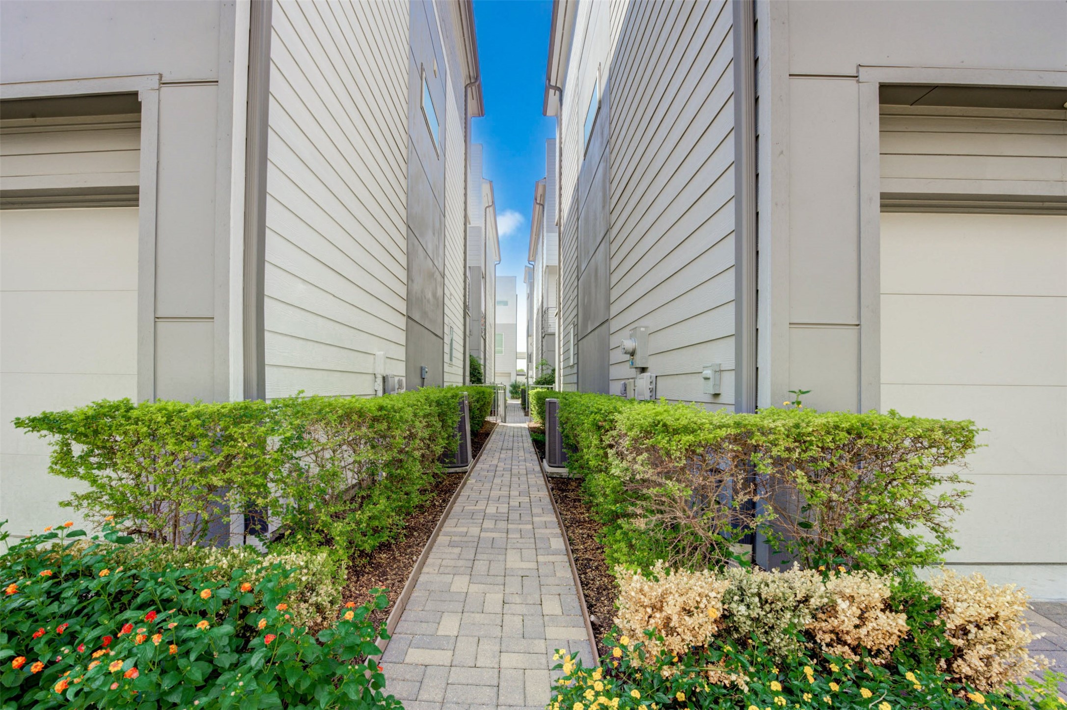 1743 Eado Point Lane Houston, TX 77003 - Photo 23 of 25