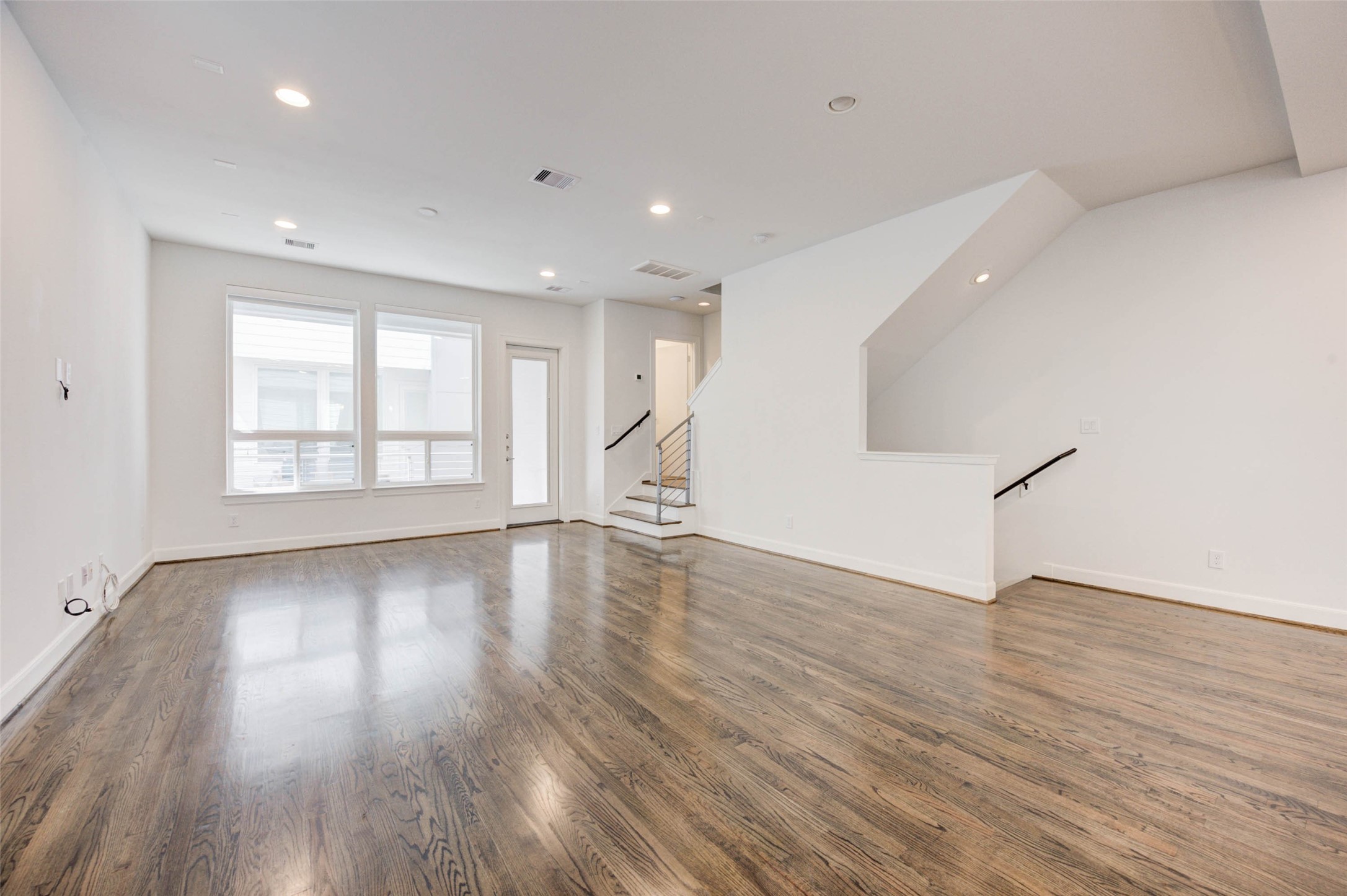 1743 Eado Point Lane Houston, TX 77003 - Photo 5 of 25