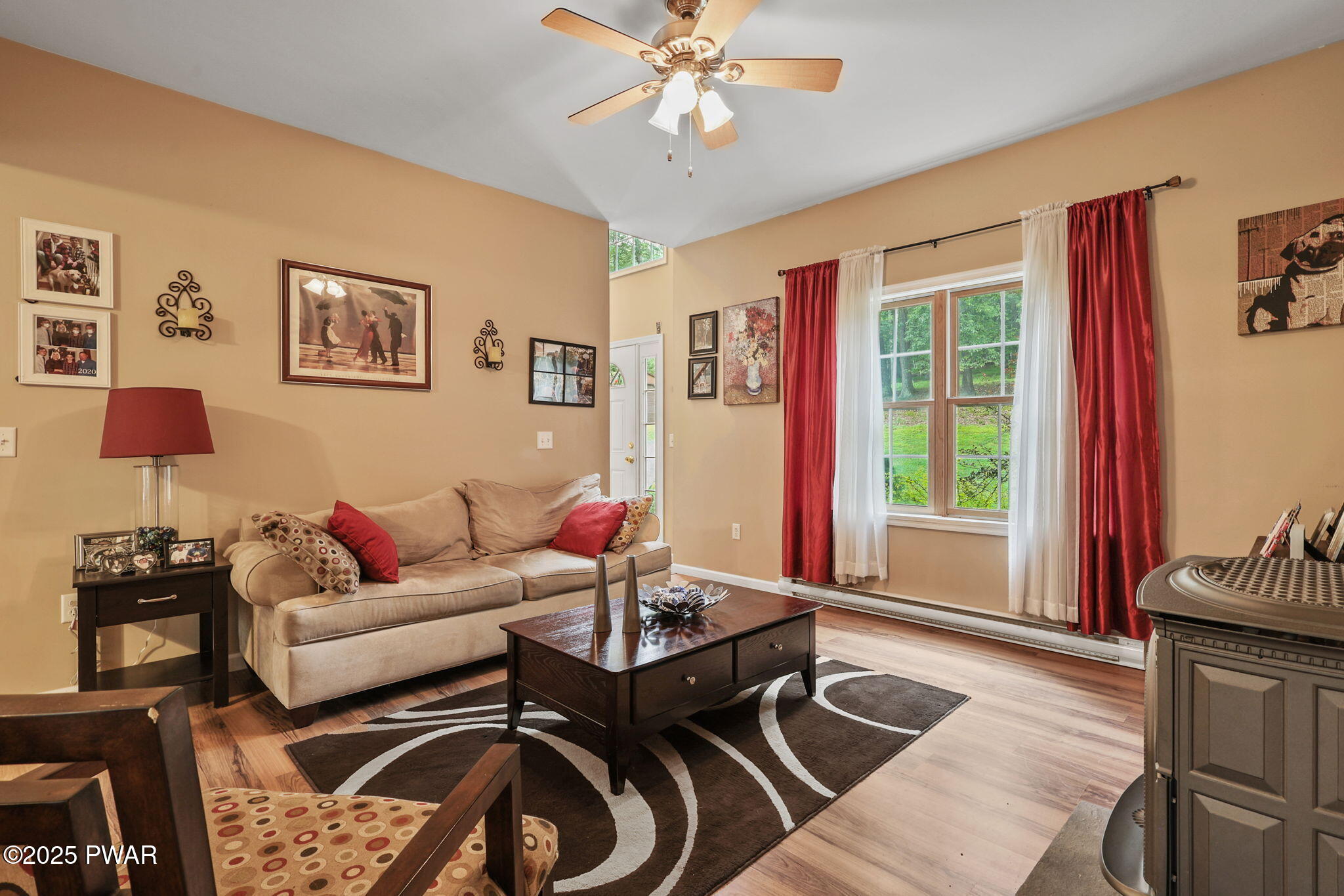 148 Deer Run Road Hawley, PA 18428 - Photo 12 of 55 Living Area