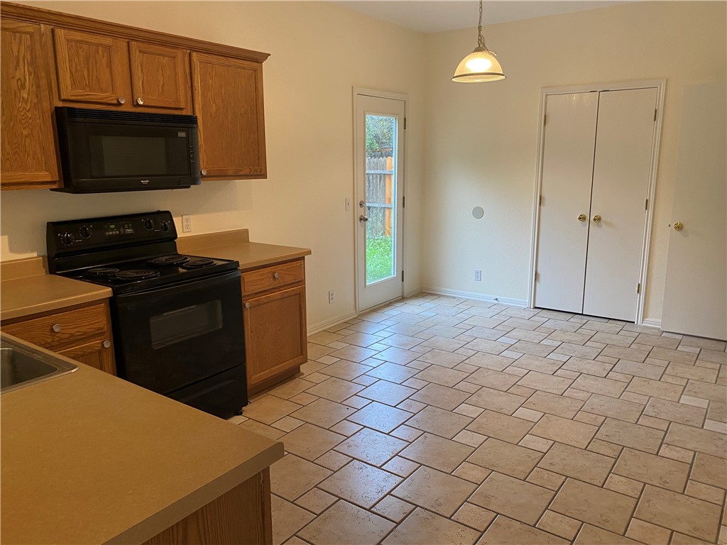9102 Magna Carta Loop Austin, TX 78754 - Photo 14 of 27