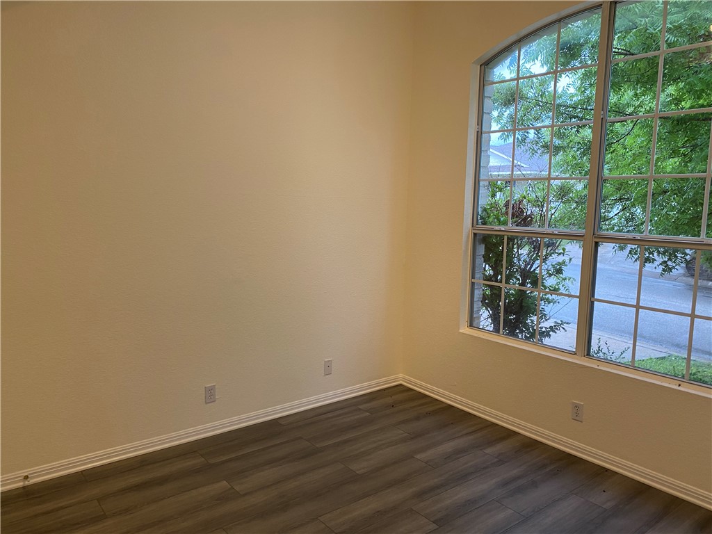 9102 Magna Carta Loop Austin, TX 78754 - Photo 8 of 27
