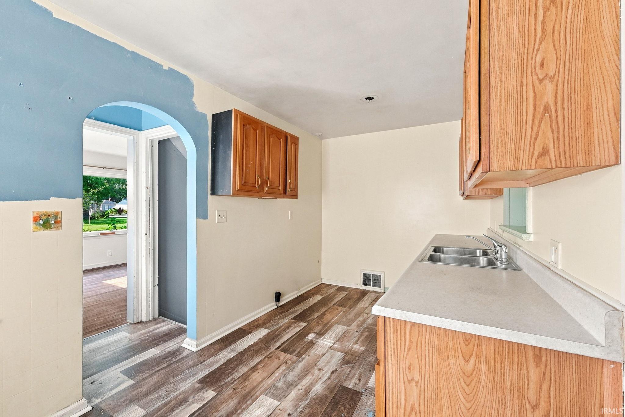 910 Jackson Boulevard Rochester, IN 46975 - Photo 10 of 41 Gallery Image 10
