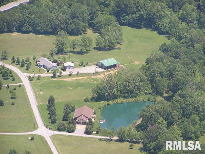 8329 Fork Road Marion, IL 62959 - Photo 3 of 23
