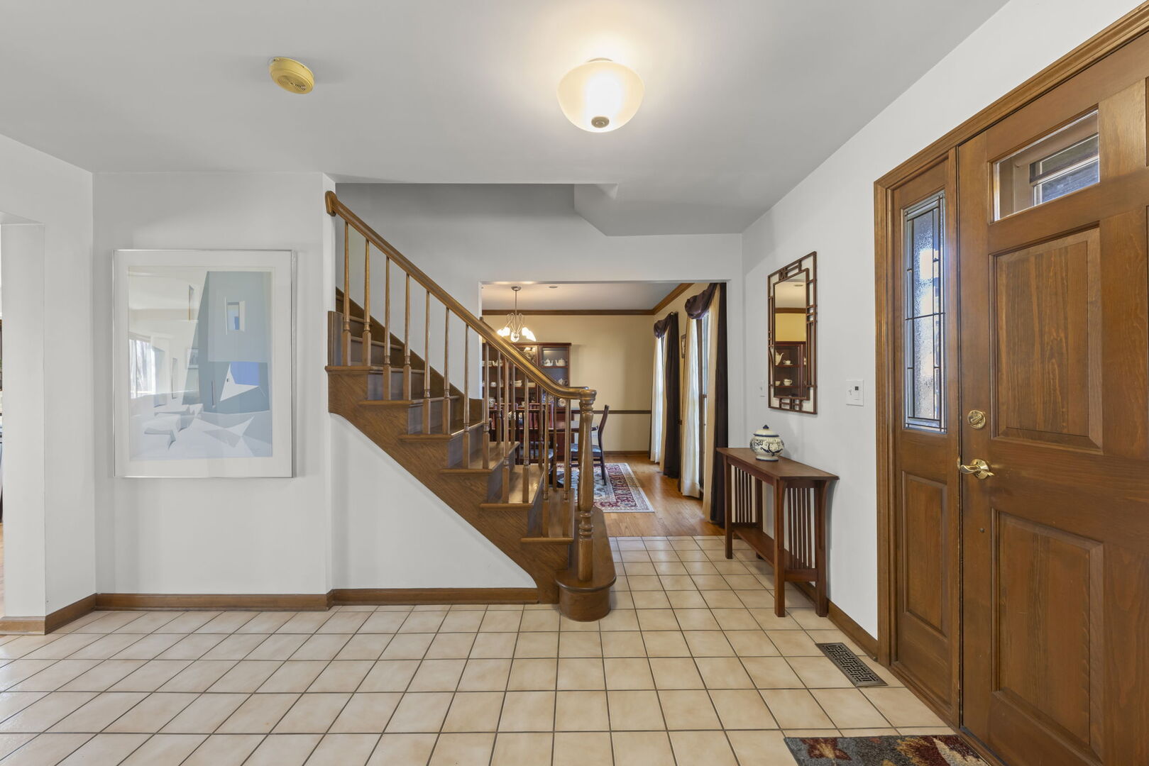 73 Venetian Way Circle Wheaton, IL 60189 - Photo 14 of 47 a view of an entryway with wooden floor