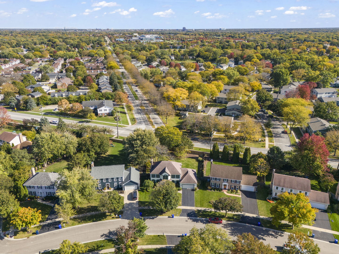 73 Venetian Way Circle Wheaton, IL 60189 - Photo 36 of 47 an aerial view of a houses with a swimming pool