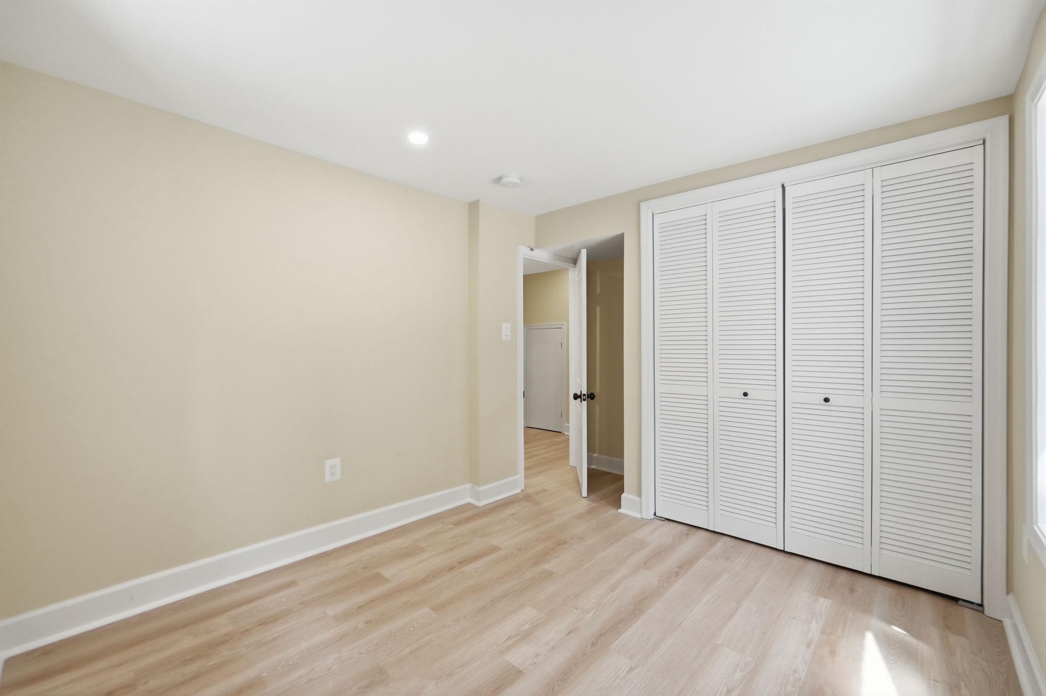 518 Columbia Road Northwest Washington, DC 20001 - Photo 30 of 35 Bright and airy room with ample storage.