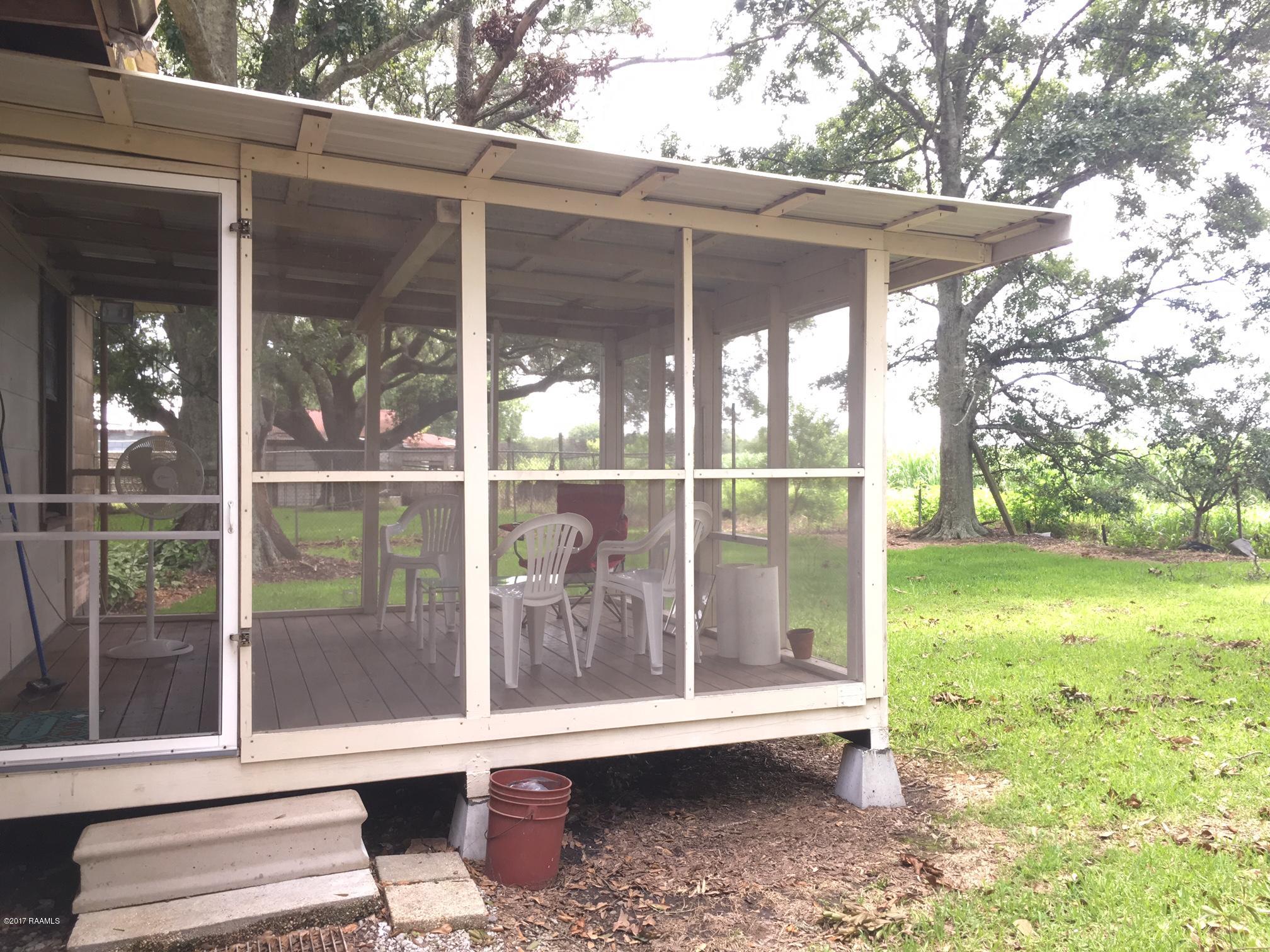 5817 Patoutville Road New Iberia, LA 70560 - Photo 12 of 13 IMG_0137