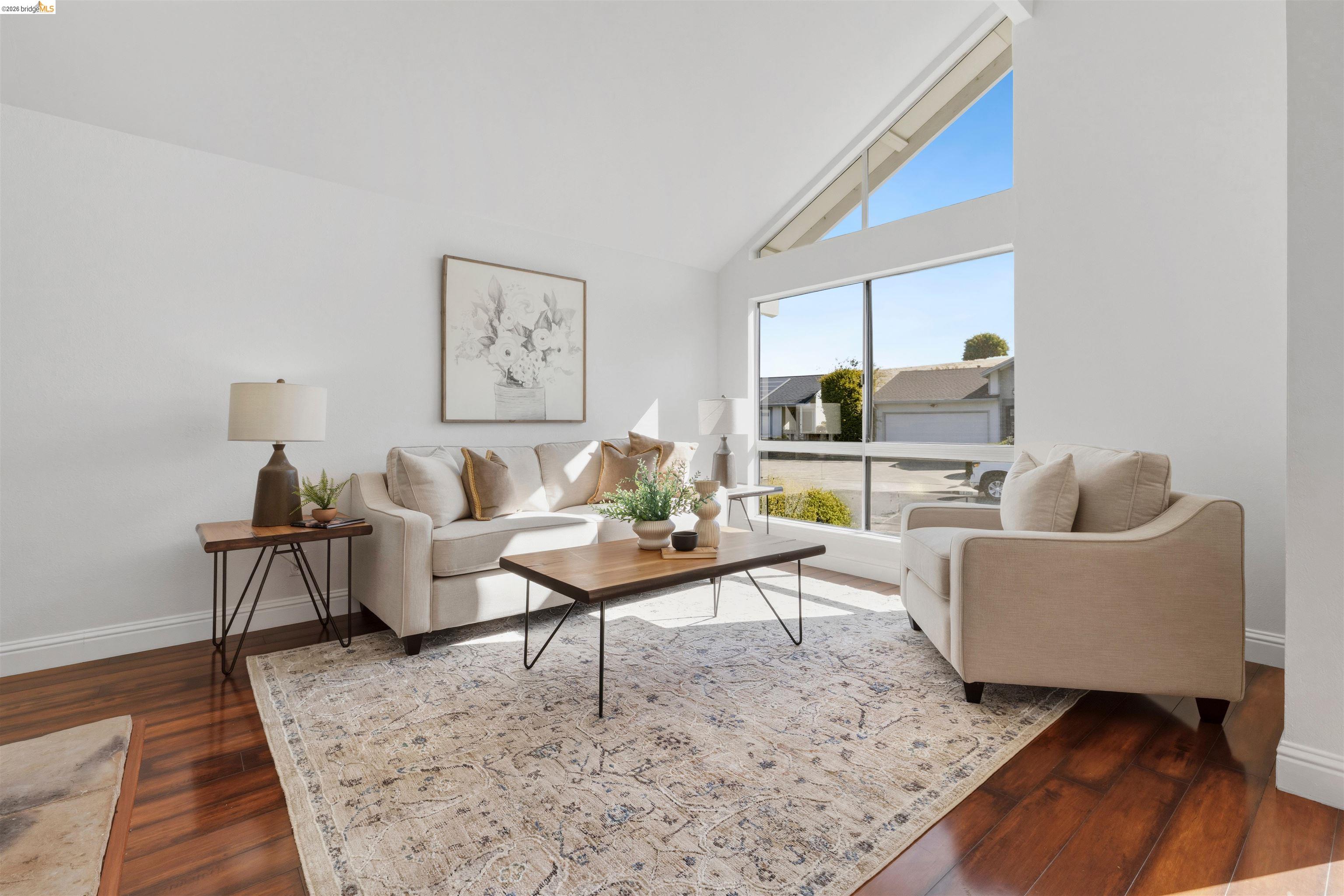1363 Swallow Tail Road Concord, CA 94521 - Photo 5 of 31 Gallery Image 5