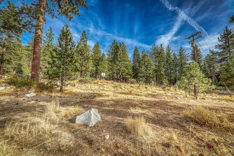 $389,000 | 8793 Brockway Vista Avenue, Kings Beach, CA 96143