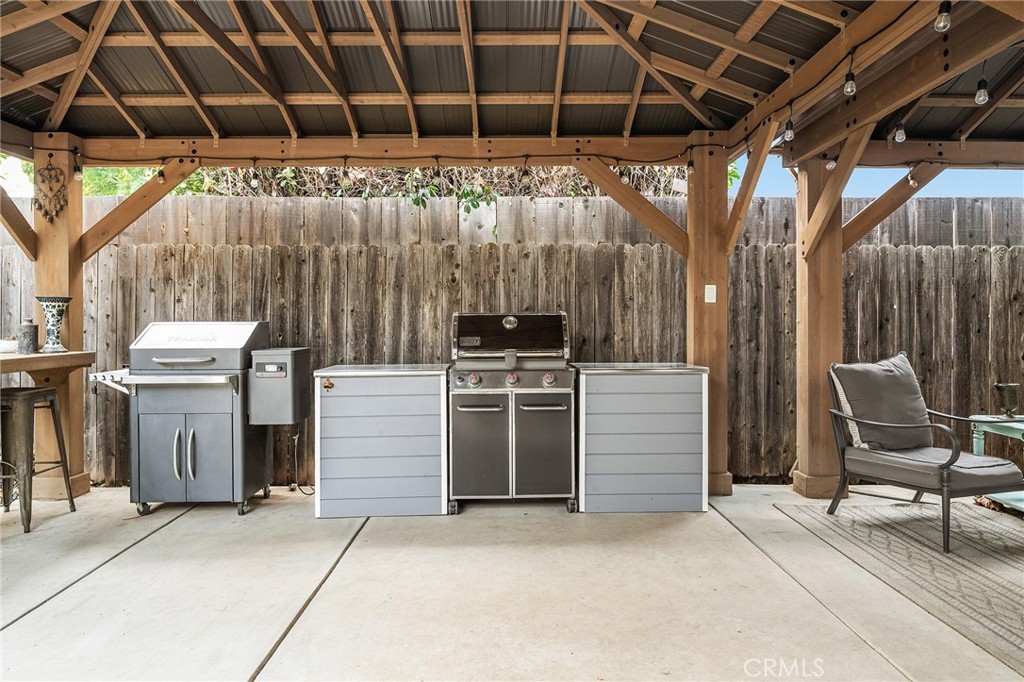 1563 Champlain Way Chico, CA 95973 - Photo 32 of 49 a view of a garage with chairs