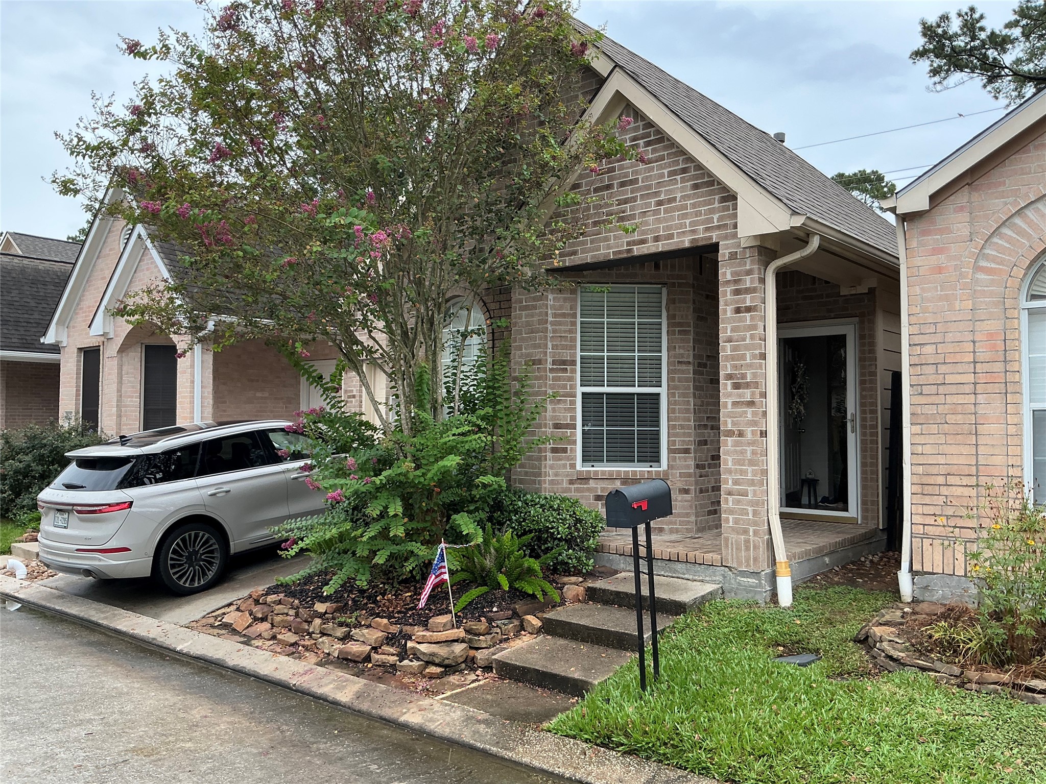2910 Crescent Bend Road Spring, TX 77388 - Photo 4 of 29