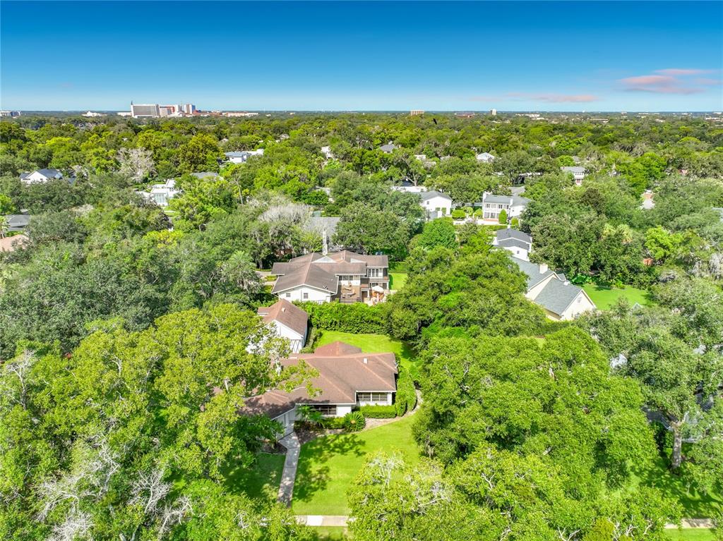 1661 Laurel Road Winter Park, FL 32789 - Photo 4 of 81 Gallery Image 4