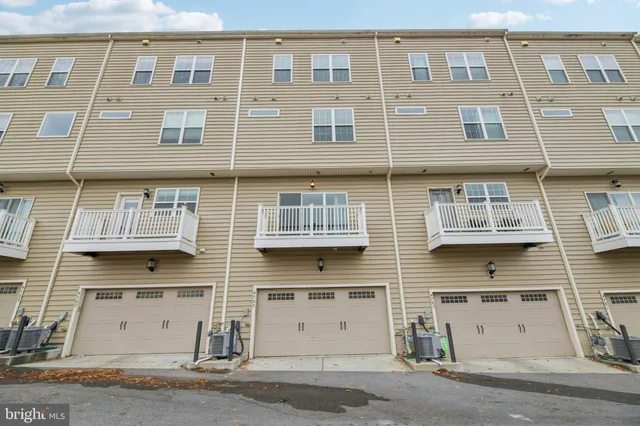 a picture of a wall with a white wall and a painting