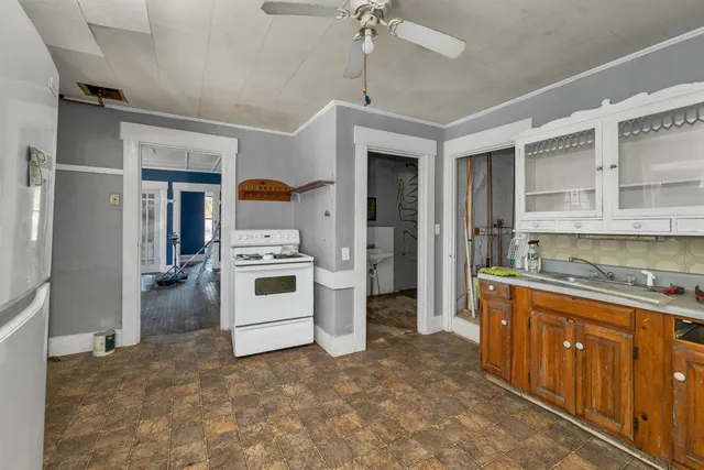 $180,000 | 39 Elm Street, Lancaster, NH 03584